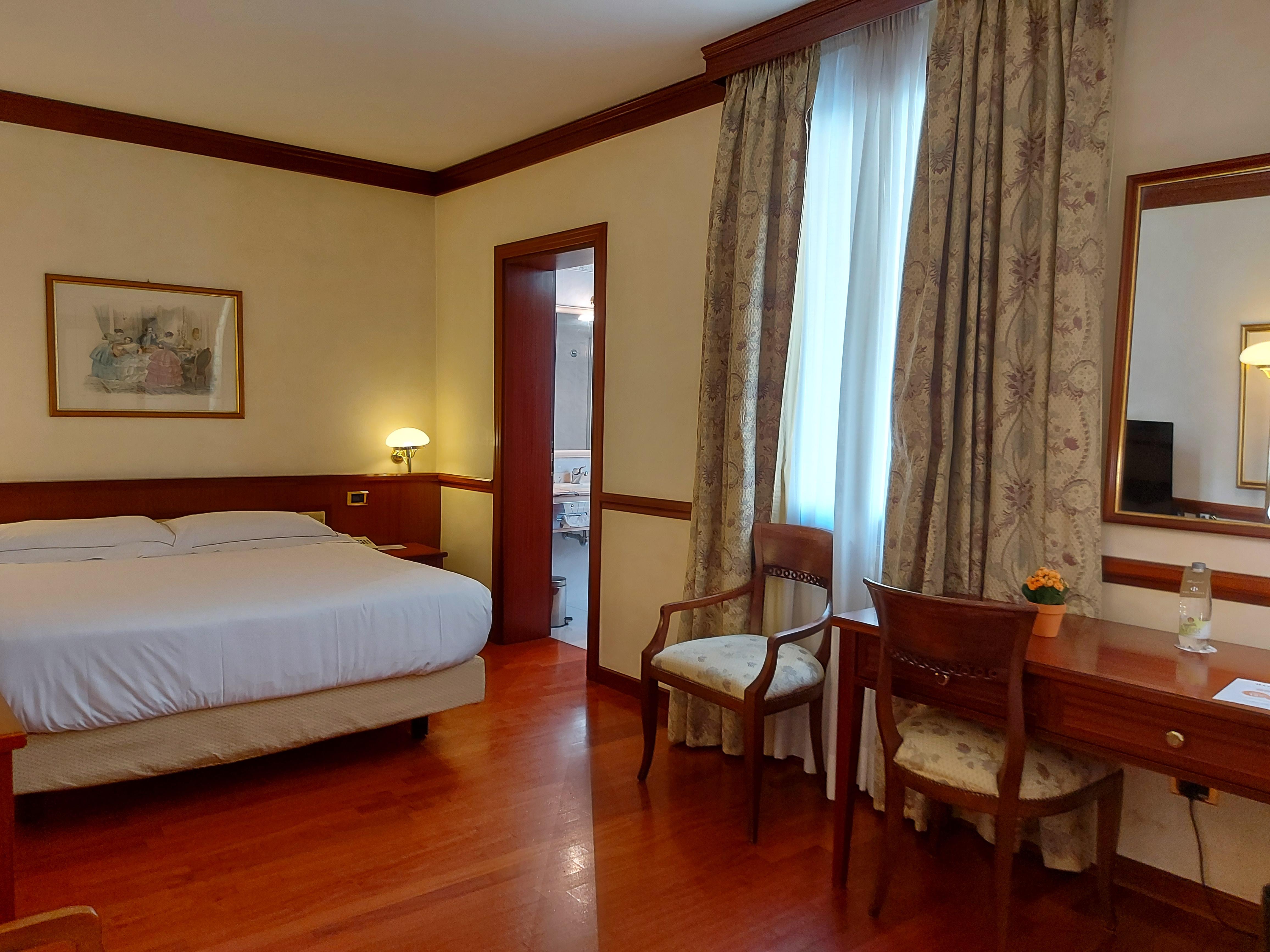 Phi Hotel Dei Medaglioni Correggio Exterior photo